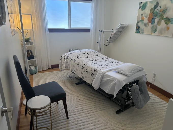 RN & Co. Infusion Lounge- Alberta 2025 04 09