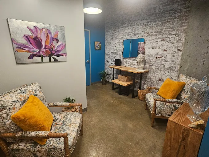 Mindful Meridians PEMF & Float Studio pmfls1