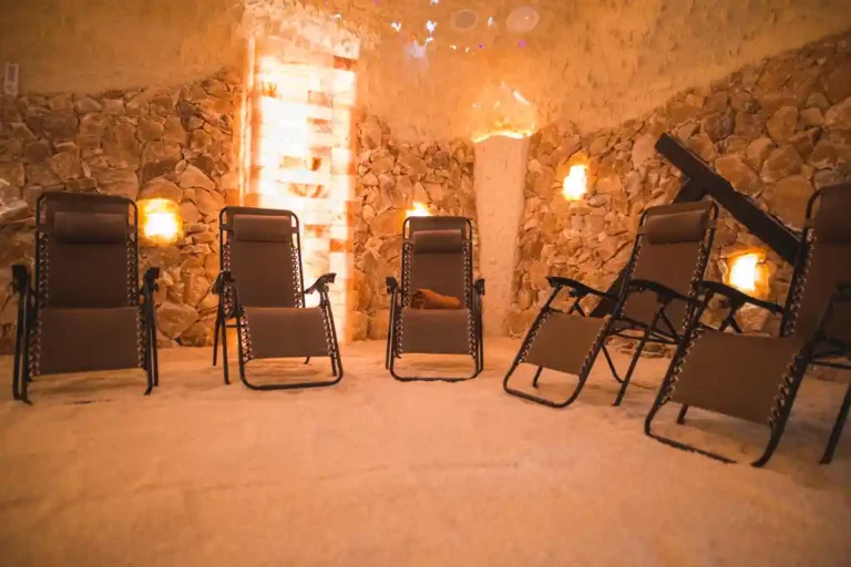 Salt Cave Natural Relief Centre qtq 28 768x512